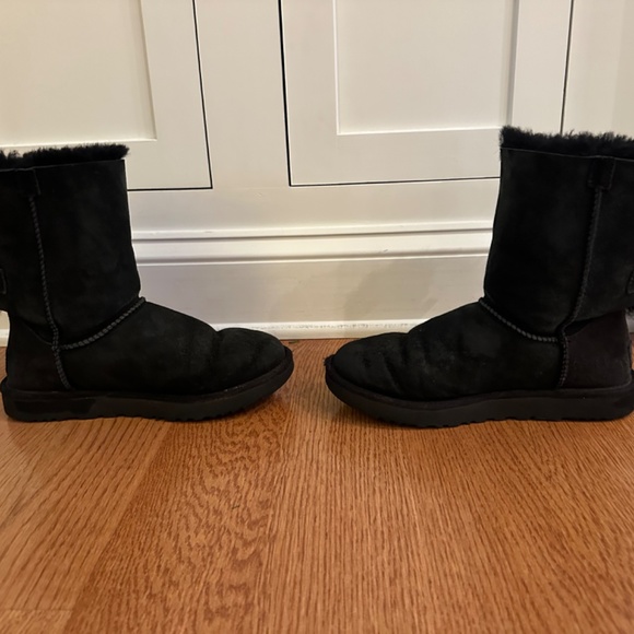 Ugg boots - Picture 3 of 6